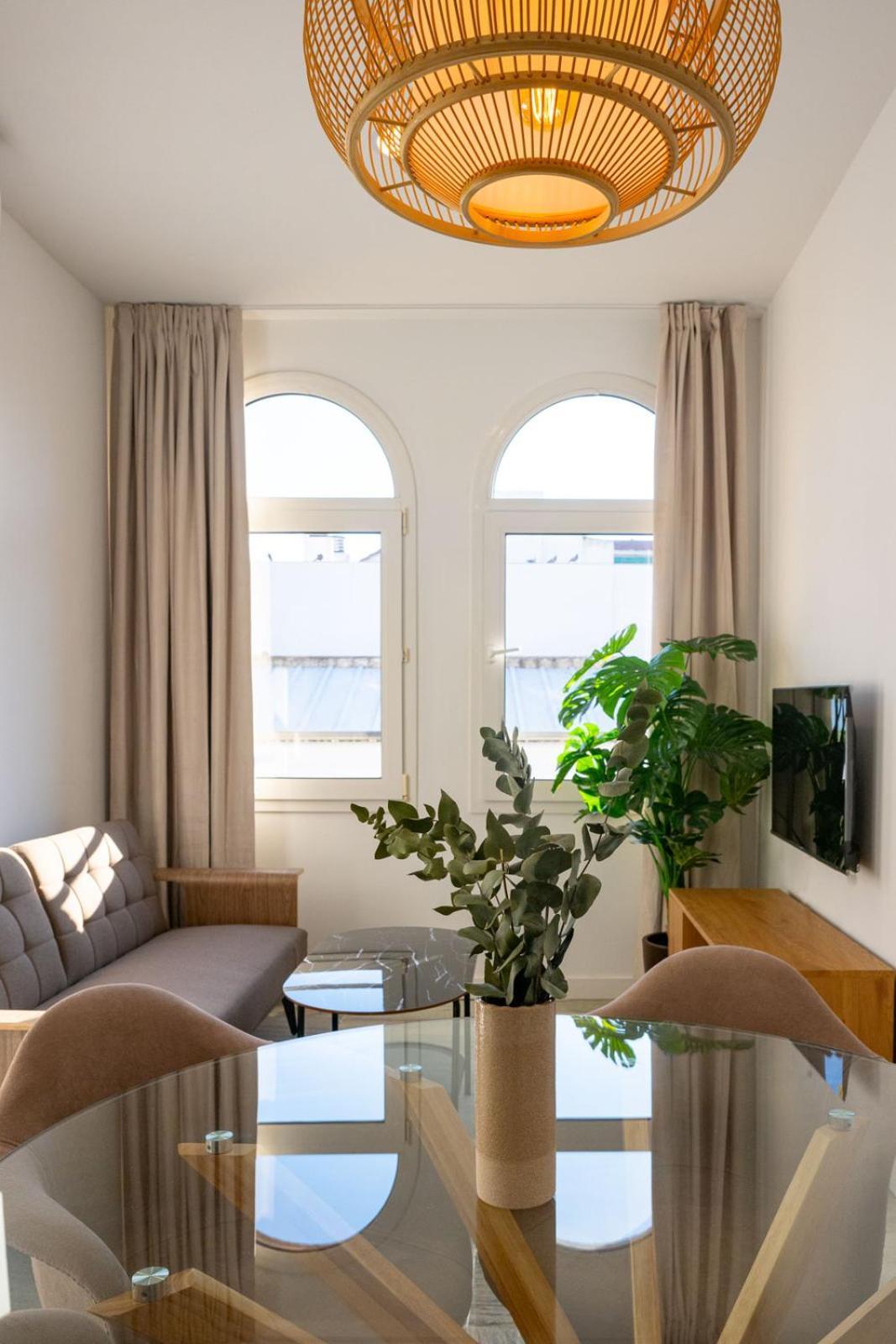 William Martin Apartments อูเอลบา ภายนอก รูปภาพ