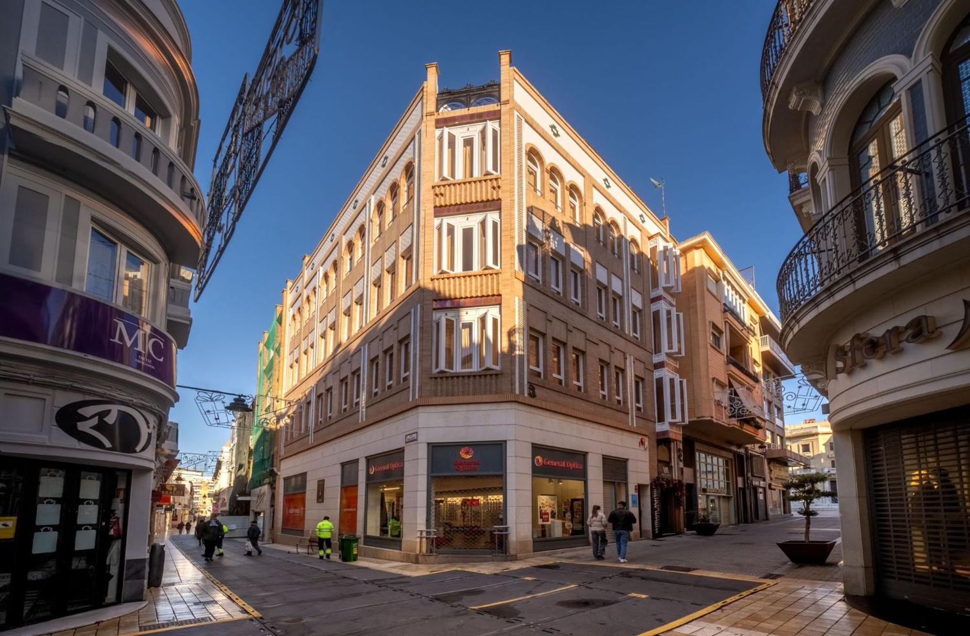 William Martin Apartments อูเอลบา ภายนอก รูปภาพ
